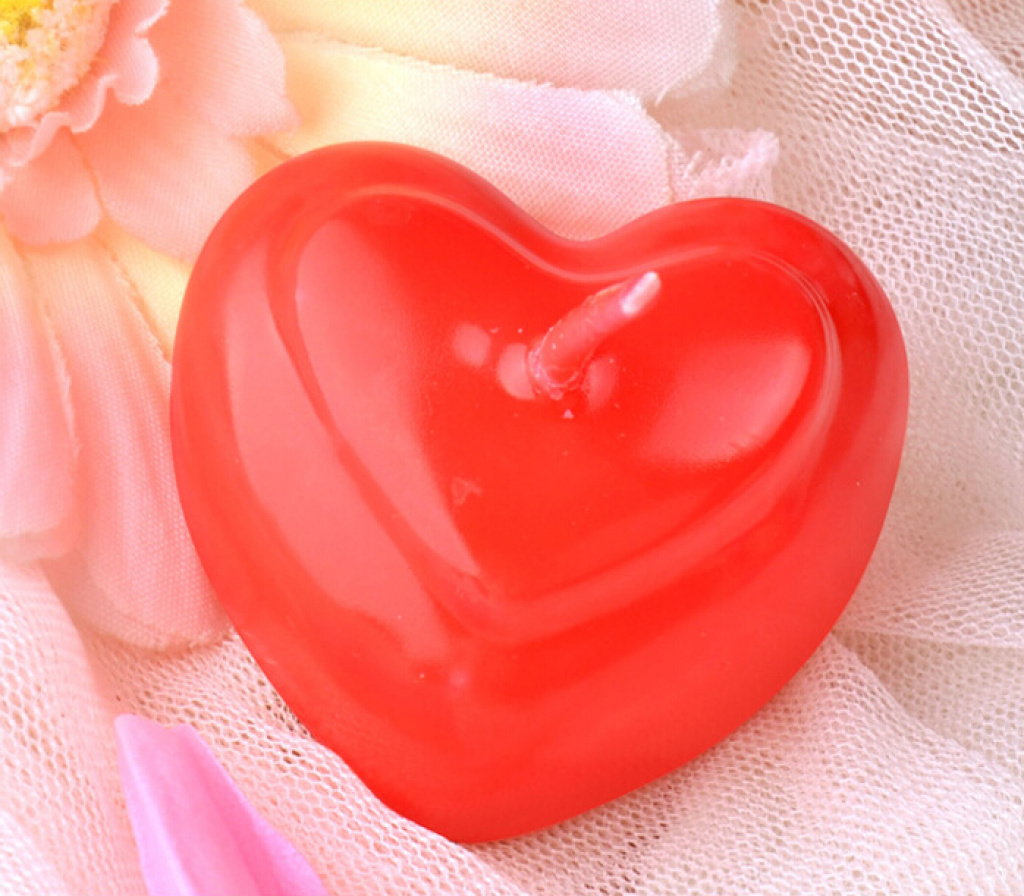 Heart Shaped Candles Pack Of 6 MyGinie.in